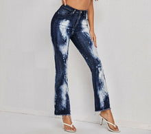 Load image into Gallery viewer, Bleached Flair Leg Jeans
