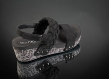Load image into Gallery viewer, Corky’s Pleasant Leopard Accent Wedges
