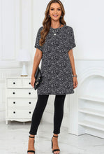 Load image into Gallery viewer, Black &amp; White Leopard Tunic
