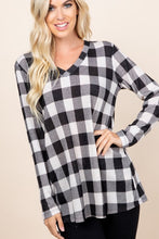Load image into Gallery viewer, Black &amp; White Plaid Top
