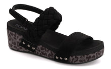 Load image into Gallery viewer, Corky’s Pleasant Leopard Accent Wedges
