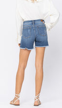 Load image into Gallery viewer, Judy Blue Mid Rise Cut Off Shorts
