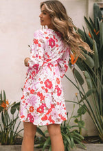 Load image into Gallery viewer, Quarter Sleeve Floral Dress
