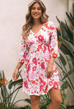 Load image into Gallery viewer, Quarter Sleeve Floral Dress
