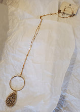 Load image into Gallery viewer, Neutral Stone Accent Necklace
