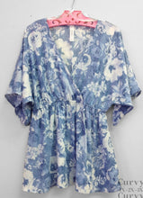 Load image into Gallery viewer, Denim Blue Flowy Floral Top
