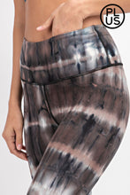 Load image into Gallery viewer, Black and Brown Tie Dye Butter Leggings with Upper Pocket
