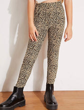 Load image into Gallery viewer, Leopard Leggings
